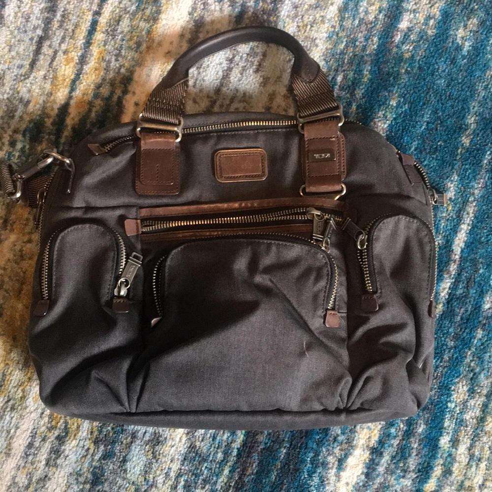 Tumi Alpha Bravo brief messenger bag